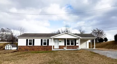 34205 Stagecoach Rd, Glade Spring, VA 24340 photo 1