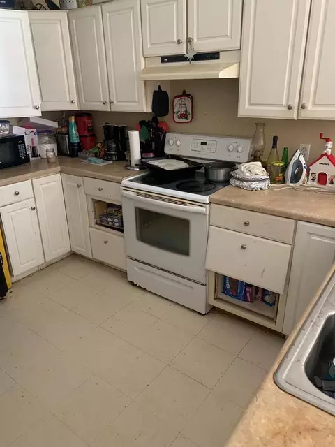 Kitchen - 1165 N Independence Ave, Independence, VA 24348 photo 2 of 2