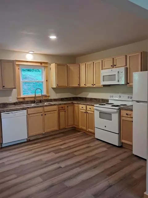 Kitchen - 315 Sulphur Springs Rd, Chilhowie, VA 24319 photo 1 of 4