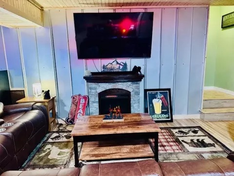 Living - 167 Laurel Dr, Fancy Gap, VA 24328 photo 2 of 2