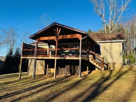 Exterior - 167 Laurel Dr, Fancy Gap, VA 24328 photo 4 of 9