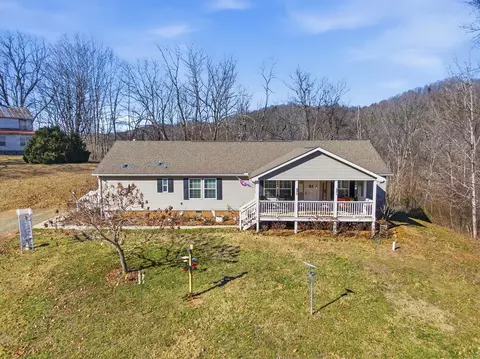1400 Betty Baker Rd, Allisonia, VA 24347