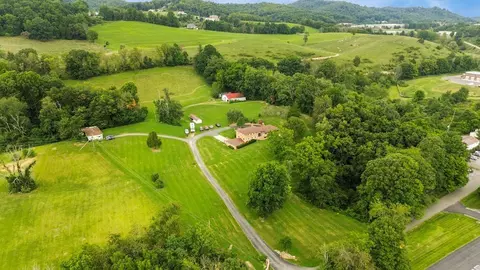 View/Area - 299 Drews Ln, Cedar Bluff, VA 24609 photo 1 of 1