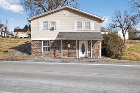 1319 5th St, Bristol, TN 37620