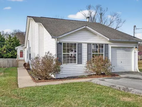2701 Broad St, Bristol, TN 37620