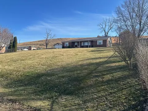 Undisclosed, Tazewell, VA 24651