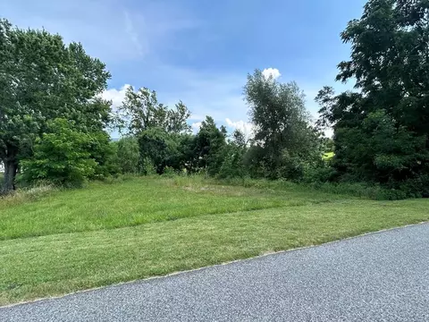 52 W Ac W North St, Wytheville, VA 24382