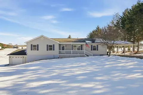 242 Pleasant Pines Dr, Max Meadows, VA 24360