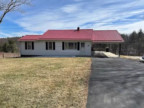 404 Oak Grove Rd, Austinville, VA 24312