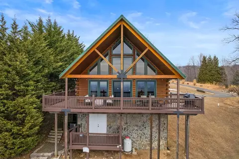 1348 Starry Night Dr, Fancy Gap, VA 24328