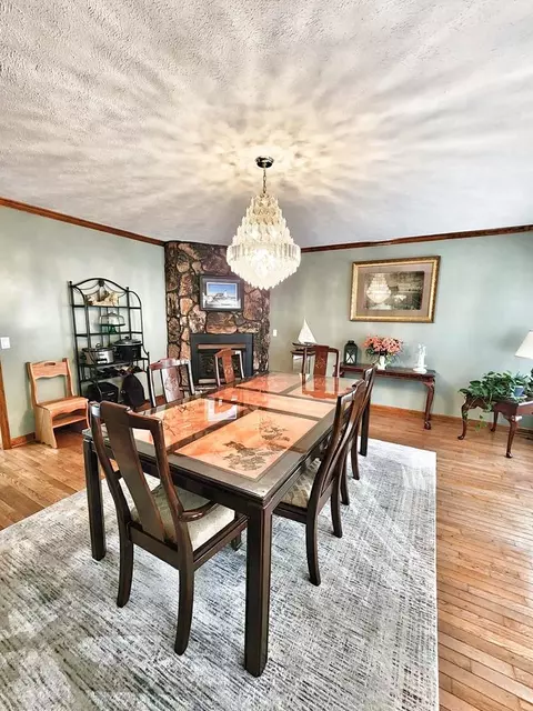 Dining - 1187 Gilbert Rd, Vansant, VA 24656 photo 2 of 3
