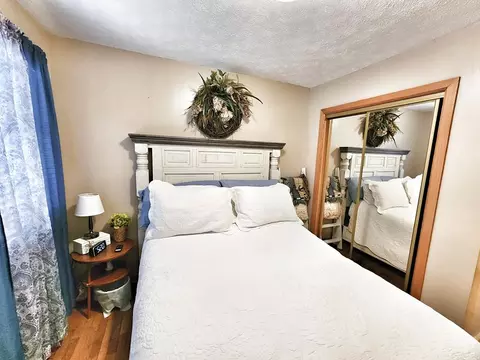 Bedroom - 1187 Gilbert Rd, Vansant, VA 24656 photo 2 of 3