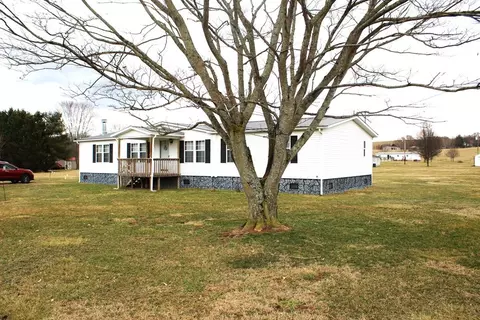 3653 Ivanhoe Rd, Ivanhoe, VA 24350 photo 3