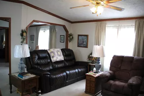 3653 Ivanhoe Rd, Ivanhoe, VA 24350 photo 18