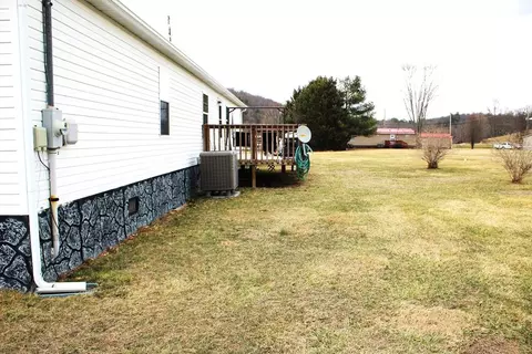 3653 Ivanhoe Rd, Ivanhoe, VA 24350 photo 8
