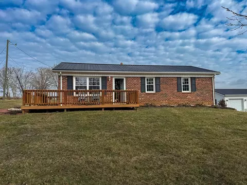 Exterior - 136 Pecan Dr, Ivanhoe, VA 24350 photo 6 of 16