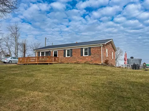 Exterior - 136 Pecan Dr, Ivanhoe, VA 24350 photo 7 of 16