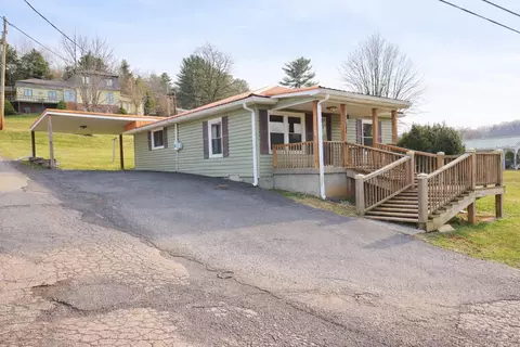 103 Clearview, Honaker, VA 24260 photo 1