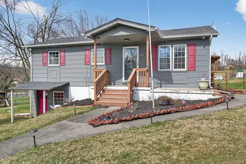 429 Arnold St, Abingdon, VA 24210