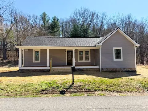 803 Glade Rd, Wytheville, VA 24382