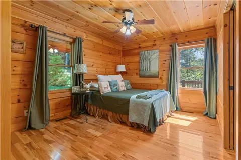 Bedroom - 313 Double Bridges Dr, Fancy Gap, VA 24328 photo 1 of 5