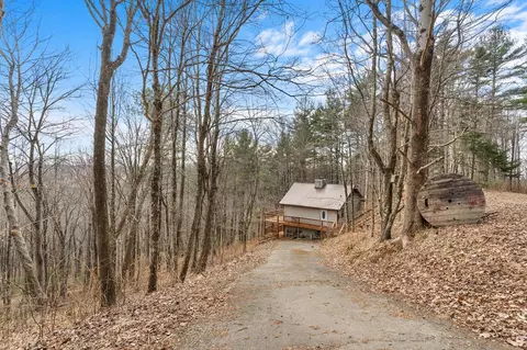 144 SW Pine Ln, Meadows Of Dan, VA 24120