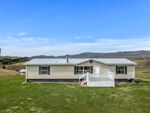 490 Bentwood Dr, Max Meadows, VA 24360 photo 14