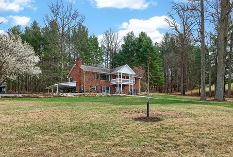 1955 Joy Ranch Rd, Woodlawn, VA 24381