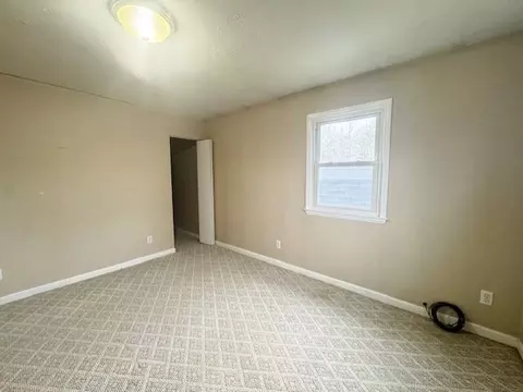 Bedroom - 413 Major Grahams Rd, Max Meadows, VA 24360 photo 3 of 7