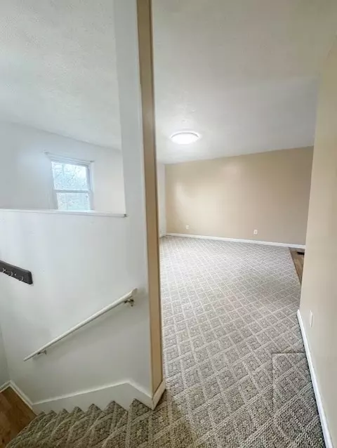 Entry Way - 413 Major Grahams Rd, Max Meadows, VA 24360 photo 4 of 5