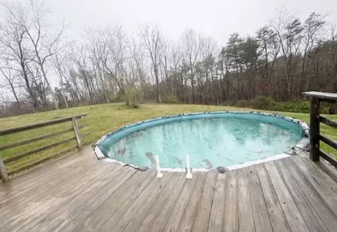 Exterior - 413 Major Grahams Rd, Max Meadows, VA 24360 photo 13 of 17