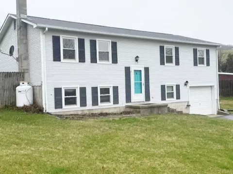 Exterior - 413 Major Grahams Rd, Max Meadows, VA 24360 photo 6 of 17