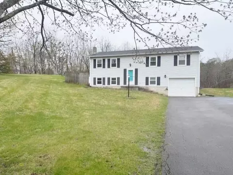 413 Major Grahams Rd, Max Meadows, VA 24360