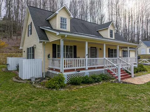 30146 Tobias Dr, Meadowview, VA 24361