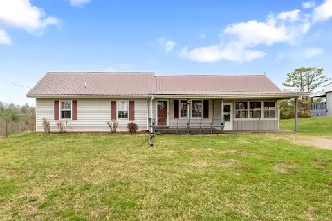 701 Lincoln Rd, Galax, VA 24333