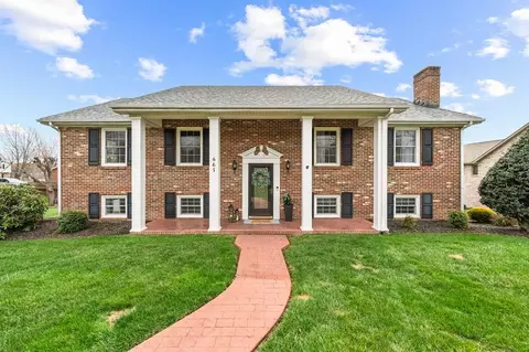 665 Mountain View Dr, Wytheville, VA 24382
