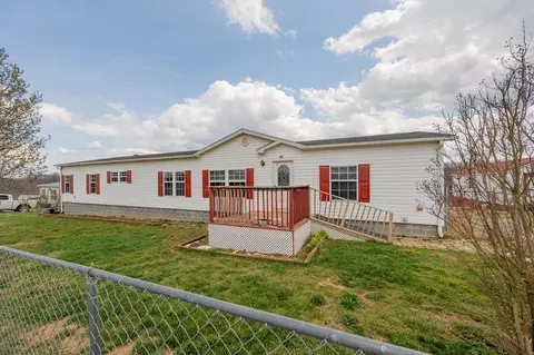 188 Grandview Dr, Max Meadows, VA 24360