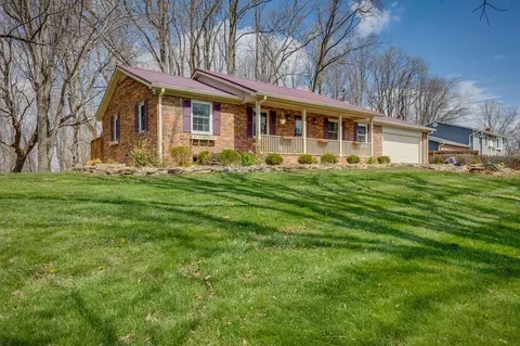 384 Scenic Dr, Lebanon, VA 24266