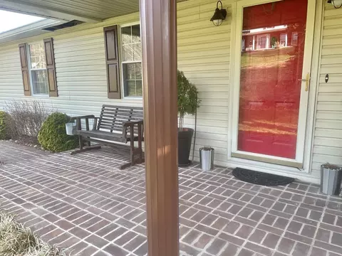 Exterior - 143 Elm St, Pounding Mill, VA 24637 photo 3 of 7