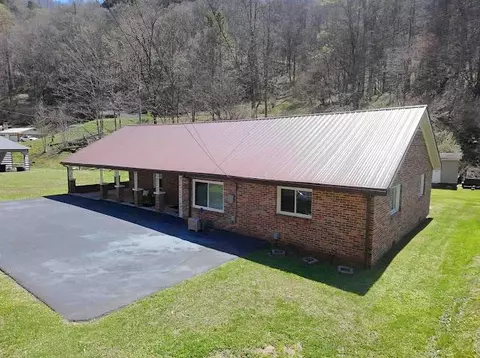 11432 Slate Creek Rd, Grundy, VA 24614