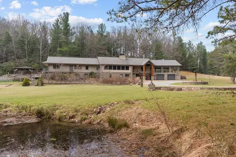 110 Mountain Hearth Dr, Sparta, NC 28675