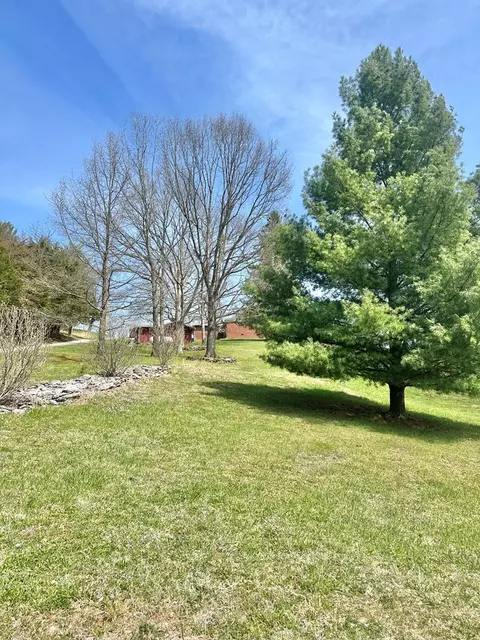 Exterior - 68 Beths Ln, Cedar Bluff, VA 24609 photo 5 of 9