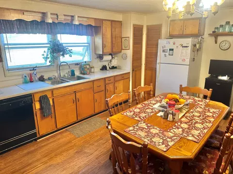 Kitchen - 68 Beths Ln, Cedar Bluff, VA 24609 photo 1 of 5