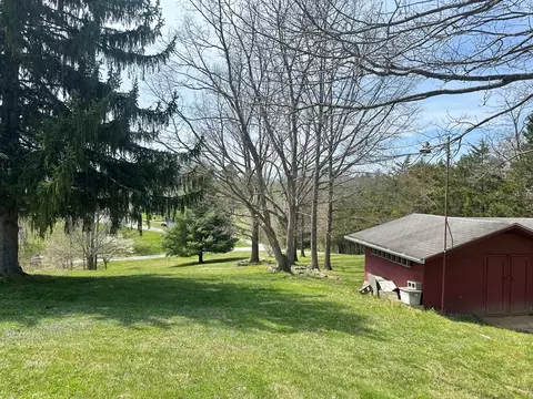 Exterior - 68 Beths Ln, Cedar Bluff, VA 24609 photo 8 of 9