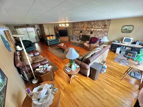 Living - 68 Beths Ln, Cedar Bluff, VA 24609 photo 5 of 6