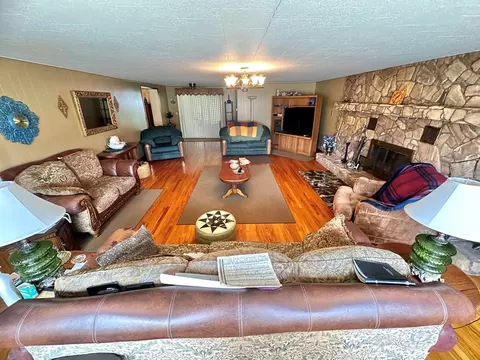 Living - 68 Beths Ln, Cedar Bluff, VA 24609 photo 6 of 6