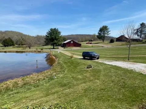 View/Area - 516 Volunteer Rd, Fancy Gap, VA 24328 photo 1 of 1