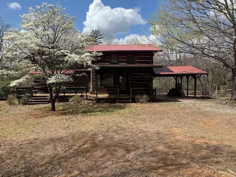 145 Via Mountain Ln, Patrick Springs, VA 24133