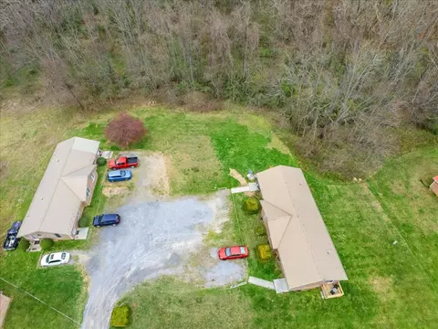 765-767 Ivanhoe Rd, Max Meadows, VA 24360 photo 7