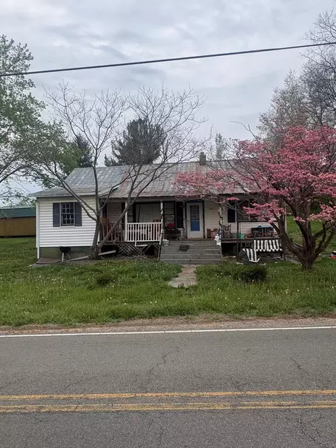 2312 Austinville Rd, Austinville, VA 24312
